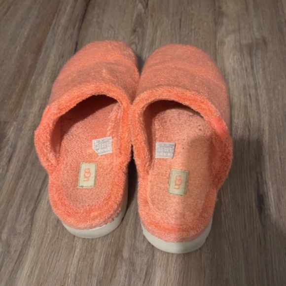 Ugg women’s slipper slides - fuzz sugar Terry - peach bliss - Picture 3 of 9